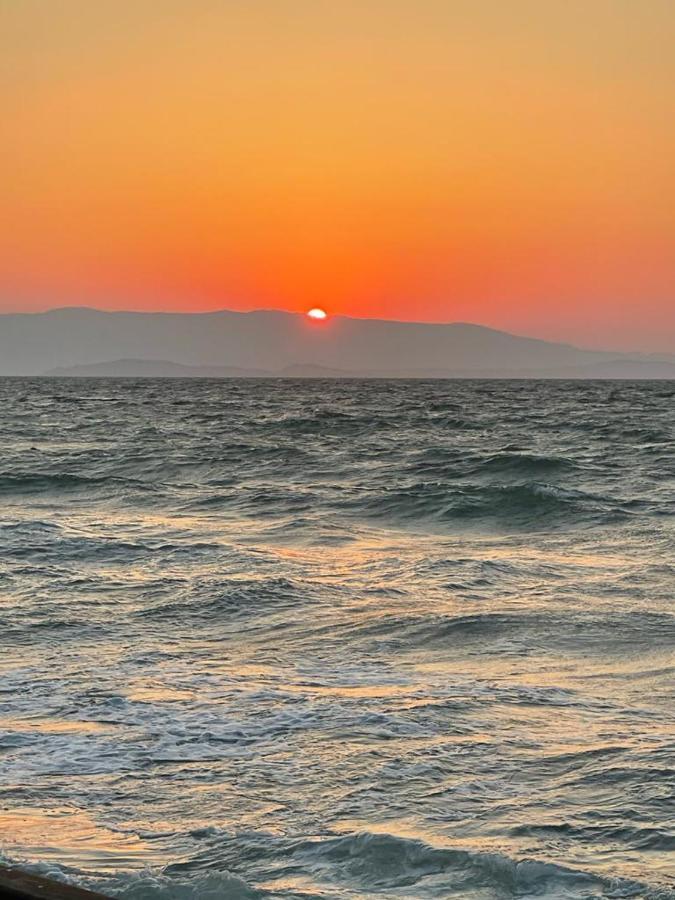 Merlin Apart Otel Karaburun  Bagian luar foto
